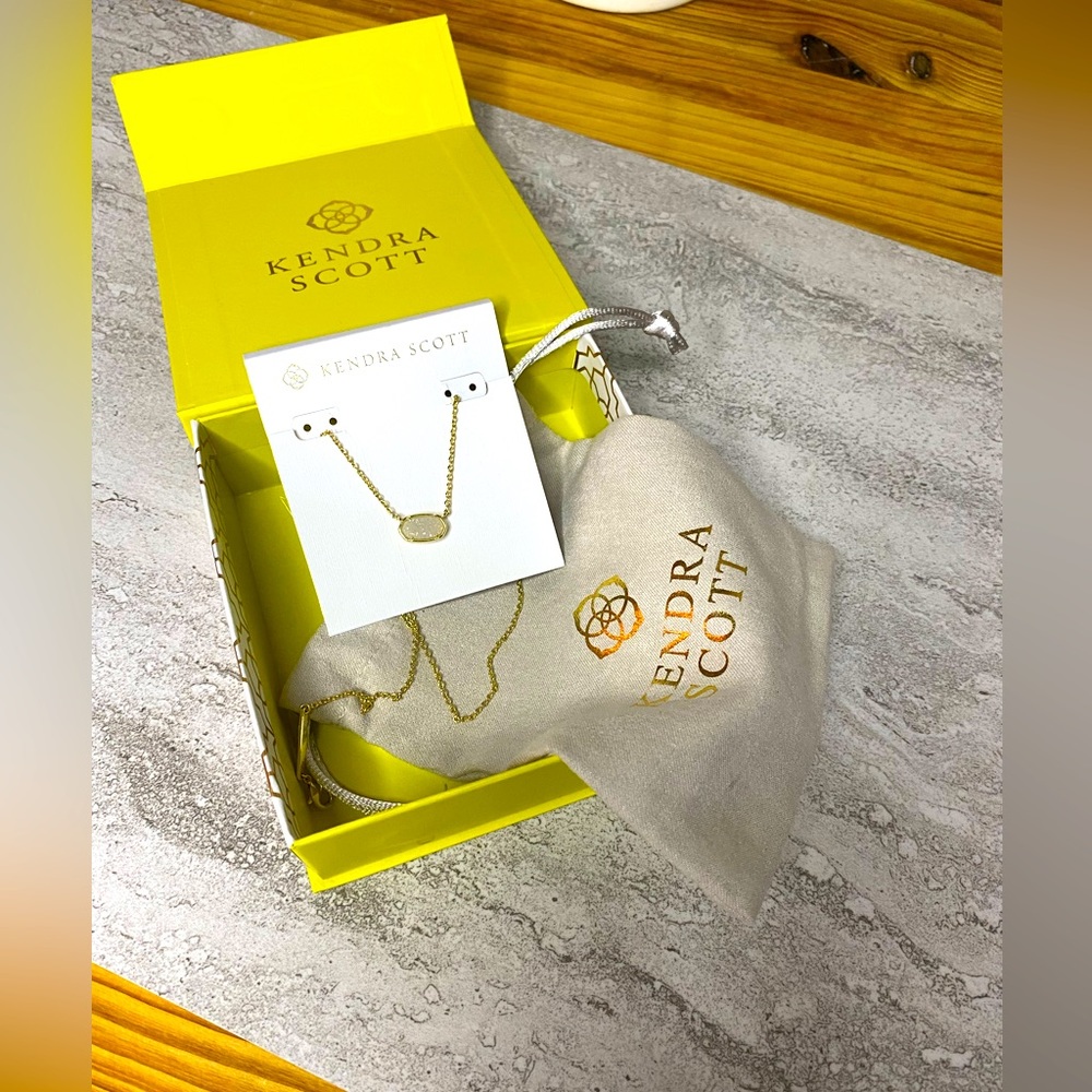 Kendra Scott Elisa Gold Pendant Necklace In Iridescent Drusy 15-17”